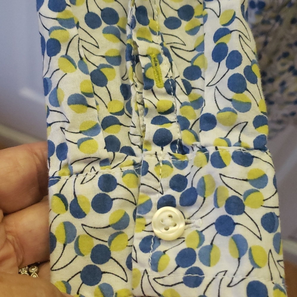 Long Sleeve Button Down Blue/White/Green Shirt - Picture 4 of 9